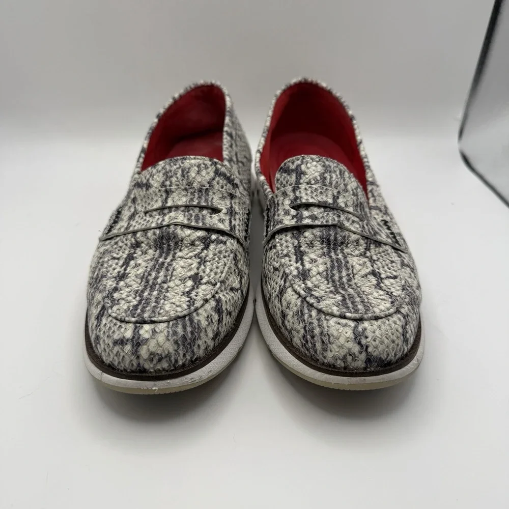 Cole Haan Zerogrand Black White Snakeskin Penny Loafer Women's Sz 8 B